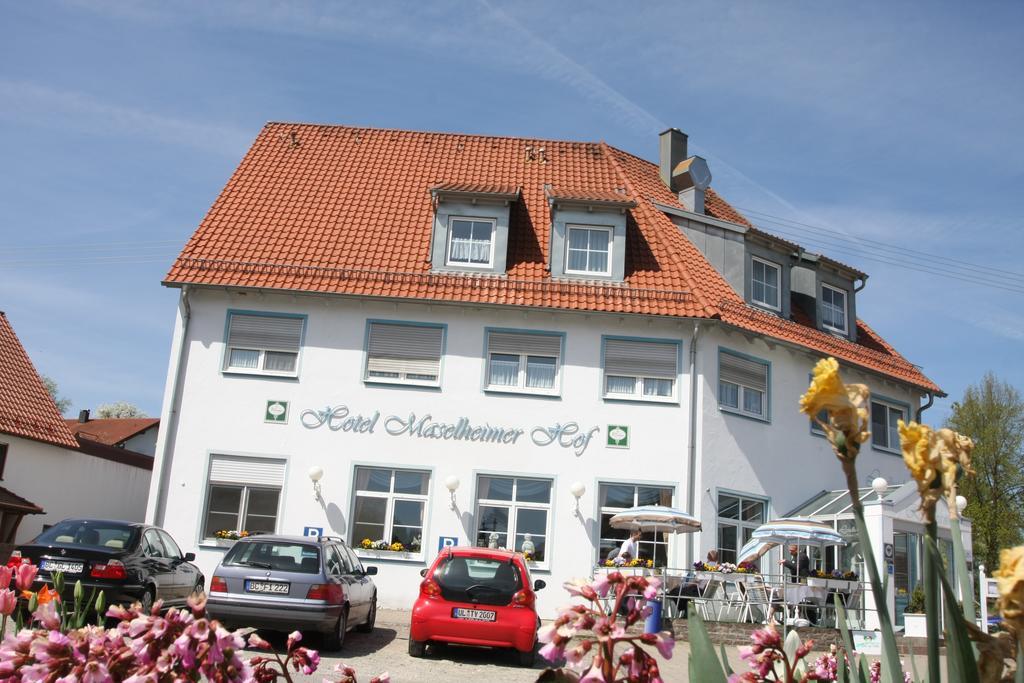 Garni Hotel Maselheimer Hof Buitenkant foto